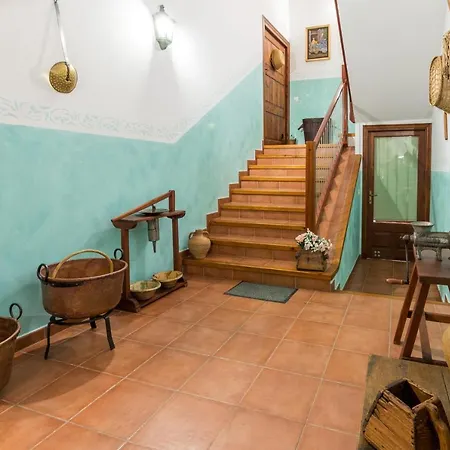 Casa Micolau דירה *